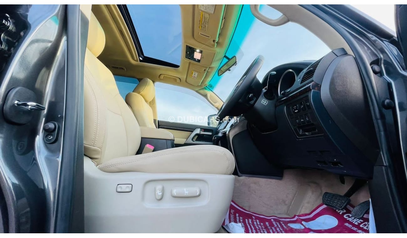 Toyota Land Cruiser LC300 Face-Lifted 4.7L 360 Camera 4WD Premium Beige Interior Sunroof Petrol 7 Seats