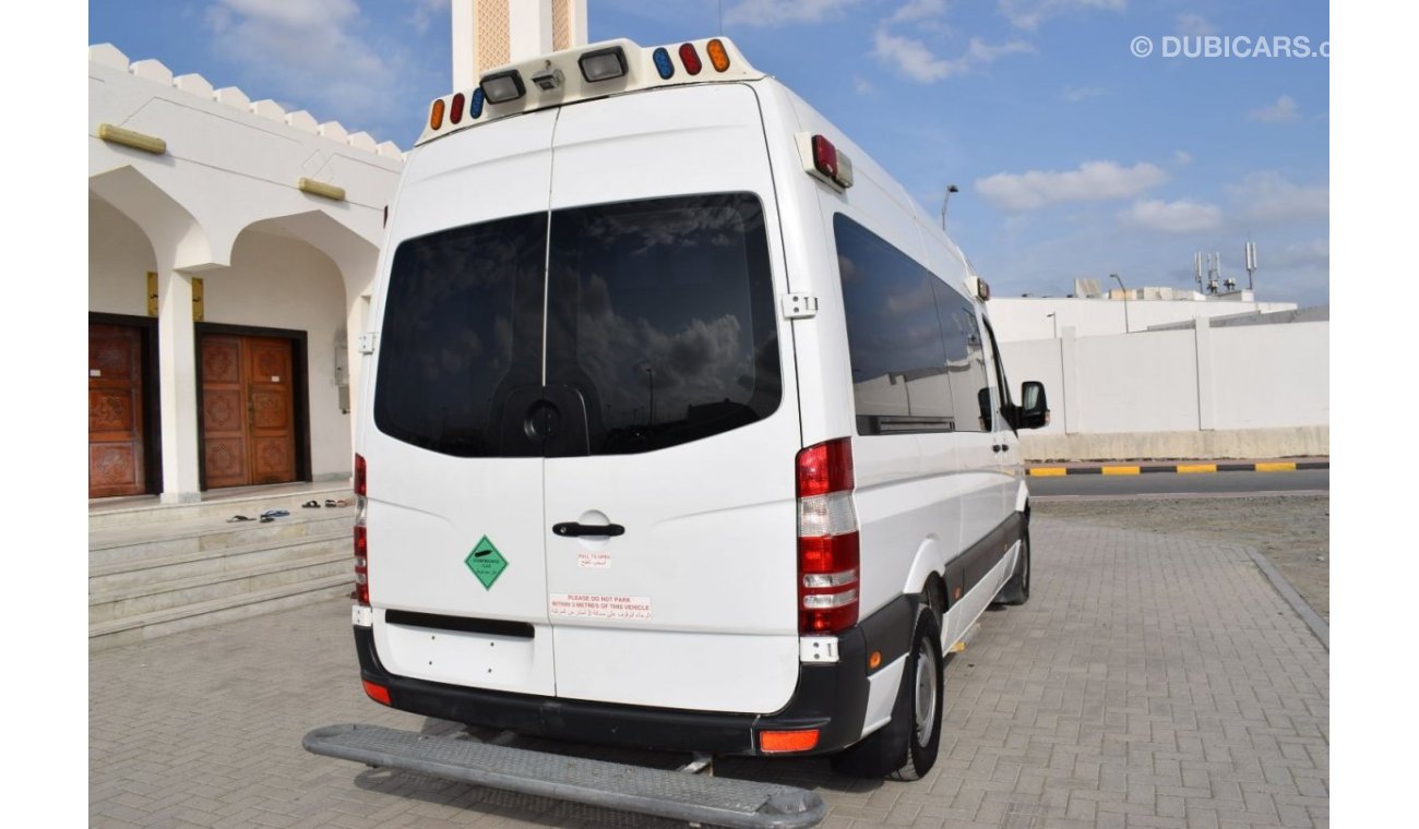 مرسيدس بنز سبرينتر Mercedes Benz Sprinter Ambulance, Model:2009. Free of accident with low mileage