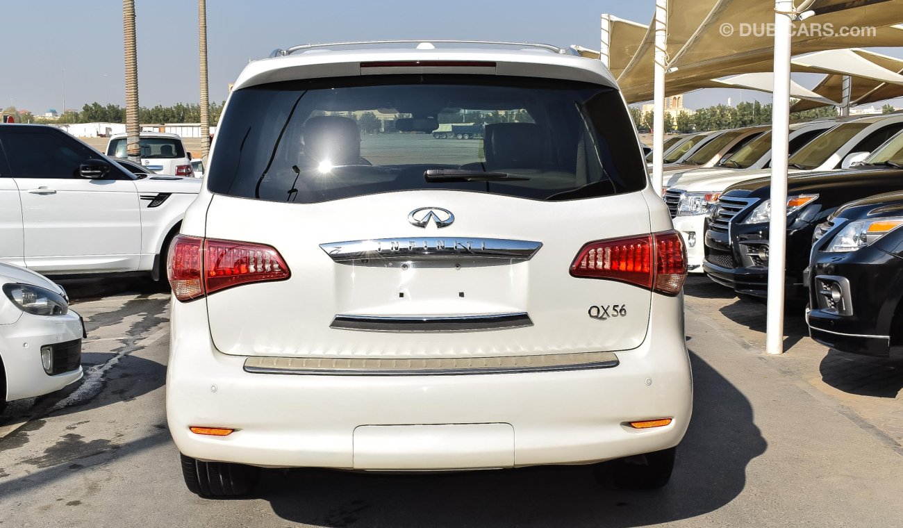 Infiniti QX56