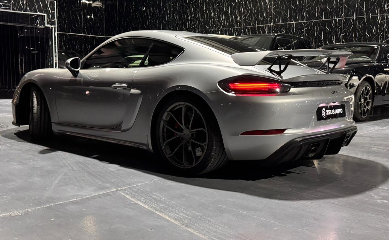 بورش كايمان 718 GT4 4.0L (414 HP) M/T 2020 Porsche Cayman, Mar 2029 Porsche Warranty, Manual Transmission, Very Low 