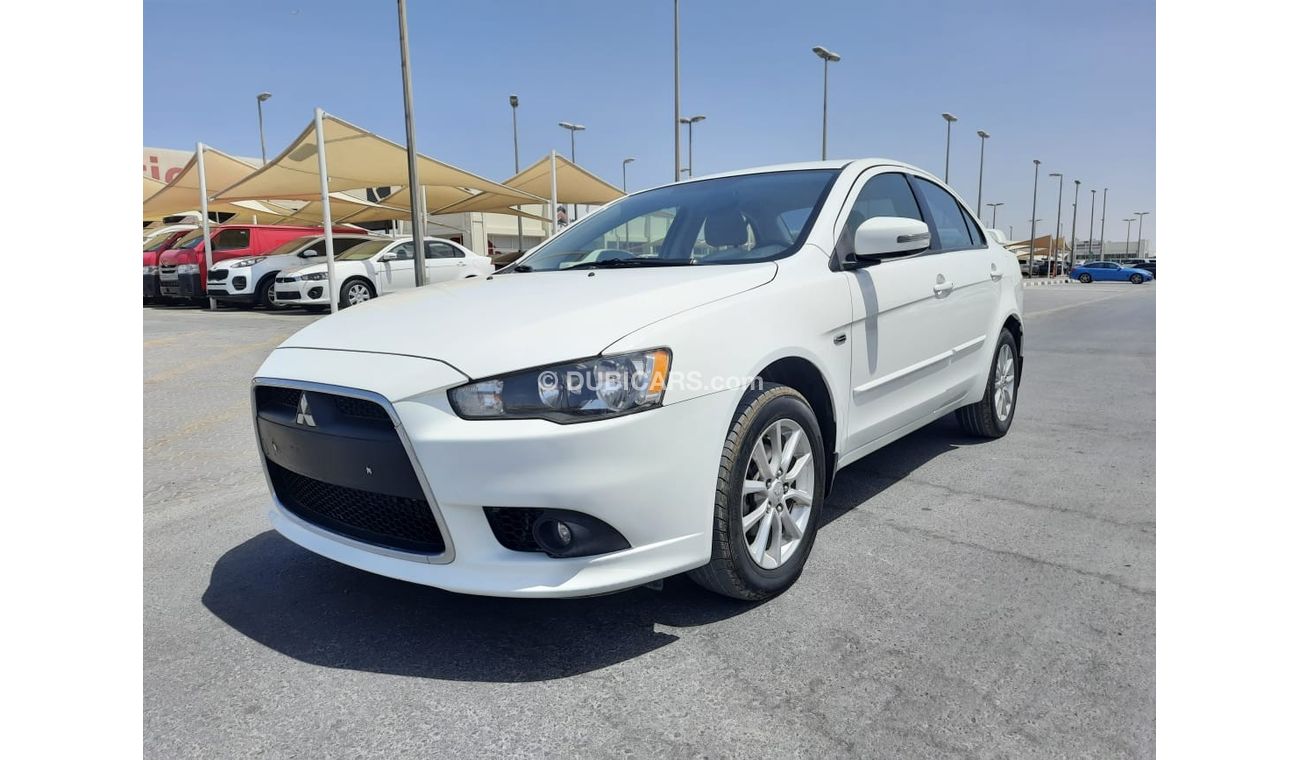 Mitsubishi Lancer Mitsubishi Lancer 2015 2.0 g cc full automatic