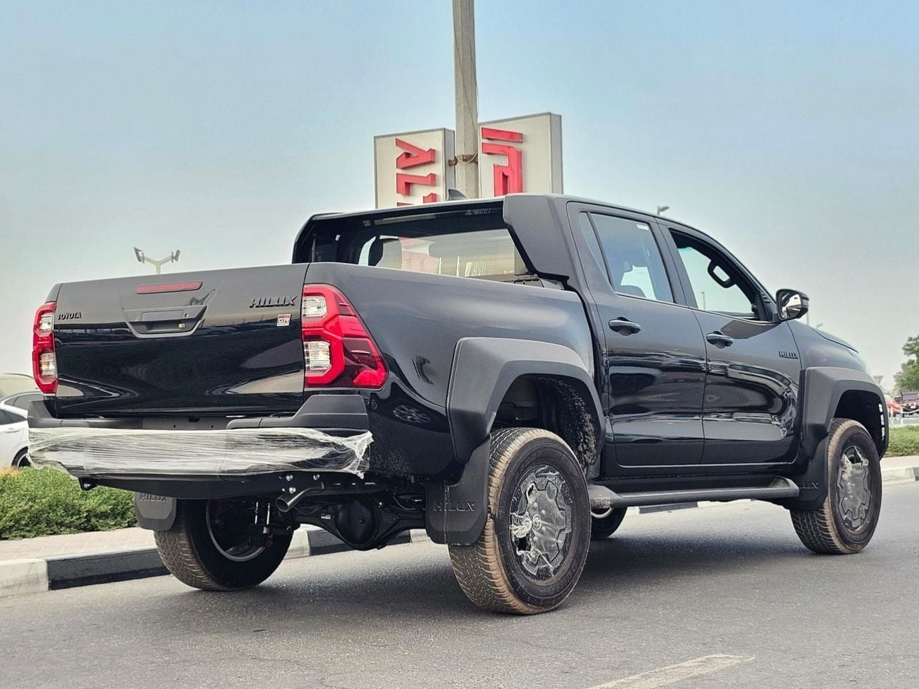 تويوتا هيلوكس Toyota Hilux TOYOTA HiLUX GR 2.8 DiESEL 2025 BLACK