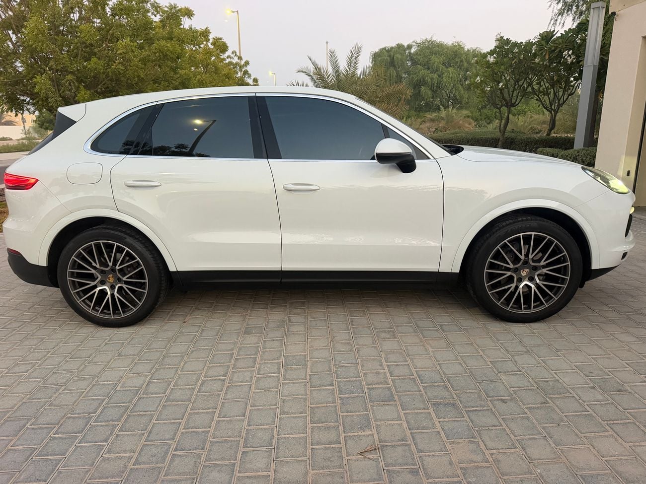 Porsche Cayenne STANDARD