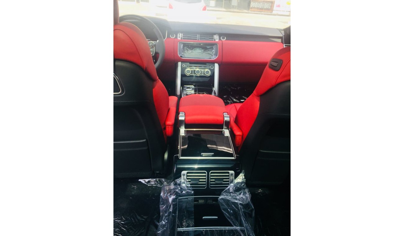 Land Rover Range Rover Vogue V8 - LWB