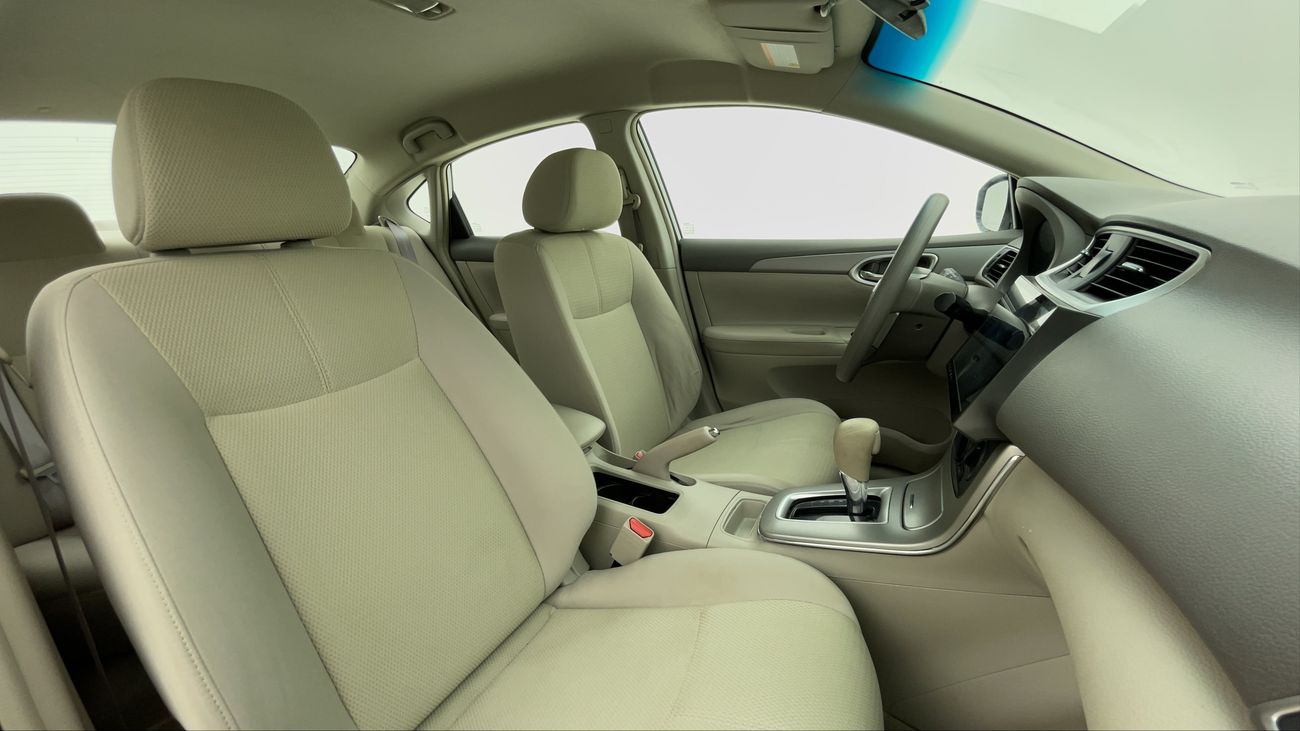 نيسان سنترا S 1.8 | بدون دفعة مقدمة | اختبار القيادة في المنزل