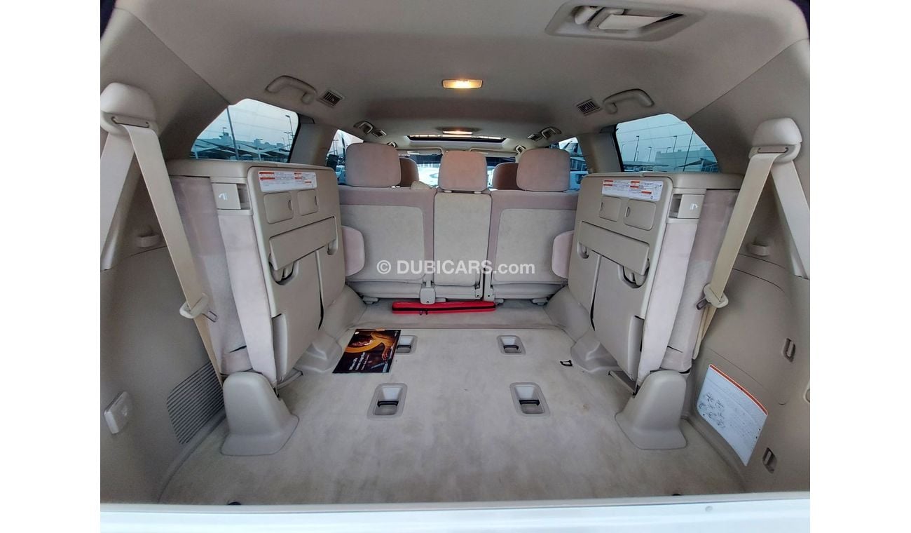 Toyota Land Cruiser GXR1