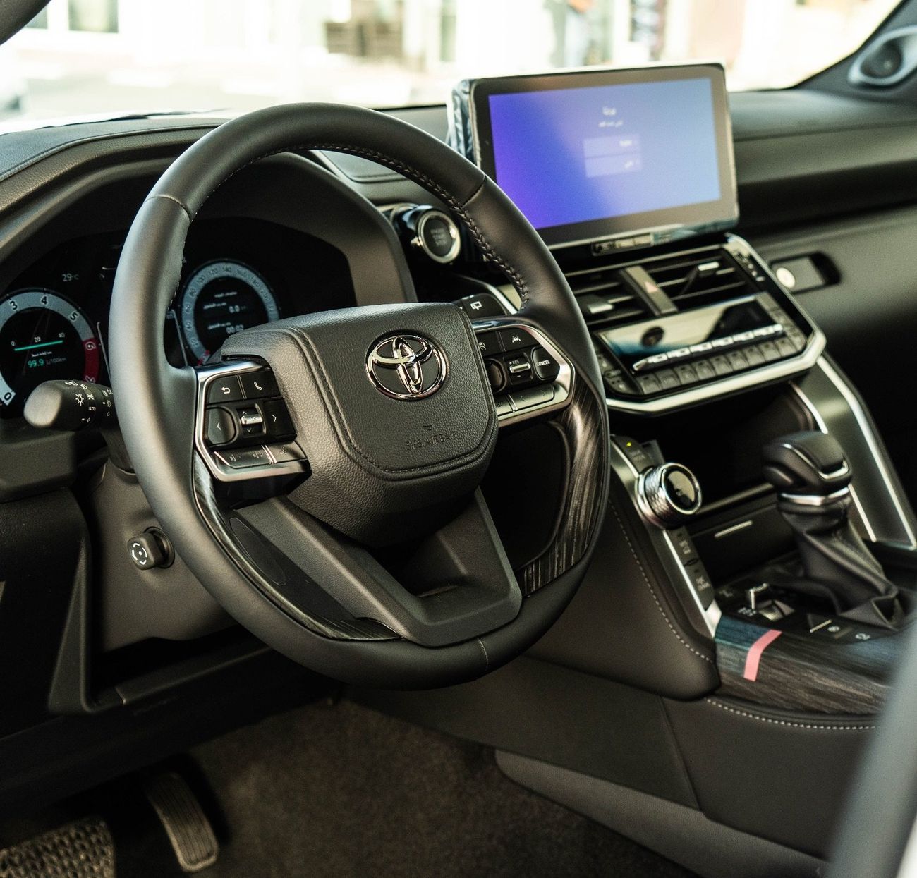 تويوتا لاند كروزر LC VXR 3.3 TT || Diesel || 2025