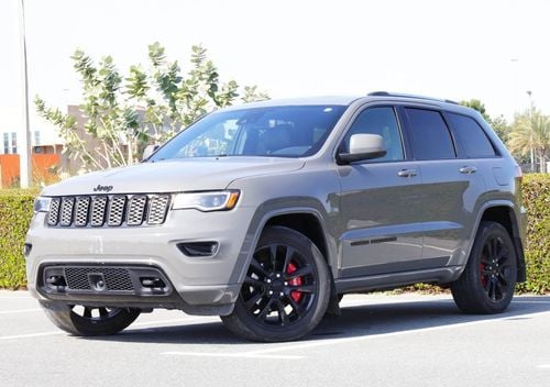 جيب جراند شيروكي Limited 2018 / 5dr SUV, 3.6L 6cyl Petrol, A/T RWD / Low Mileage / Book now