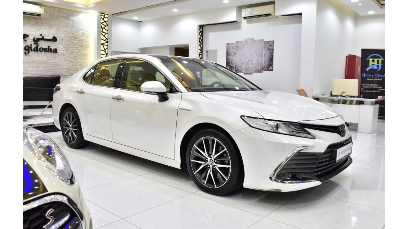 تويوتا كامري EXCELLENT DEAL for our Toyota Camry Grande SE+ ( 2022 Model ) in White Color GCC Specs