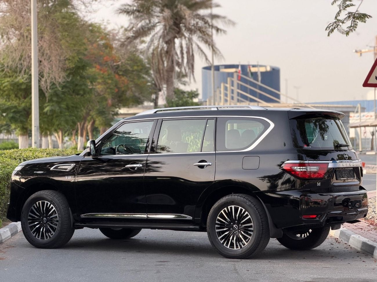 Nissan Patrol LE PLATINUM CITY