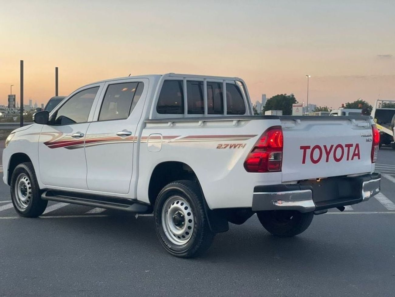 Toyota Hilux 2020 Toyota Hilux GLS 2.7L V4 - 4x4 AWD - Patrol Automatic - Power Windows -