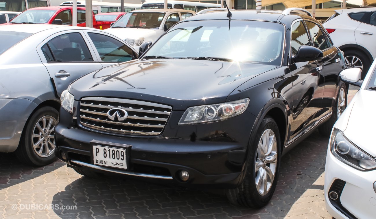 Infiniti FX35