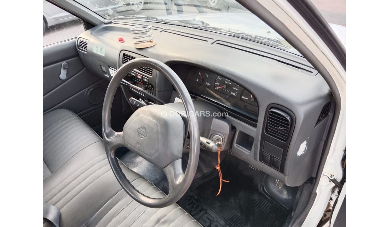 نيسان بيك آب NISSAN DATSUN PICK UP RIGHT HAND DRIVE   (PM1524)
