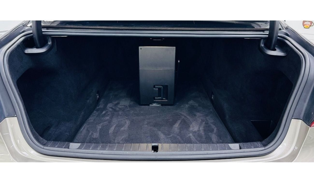 BMW 750Li Luxury Plus 4.4L