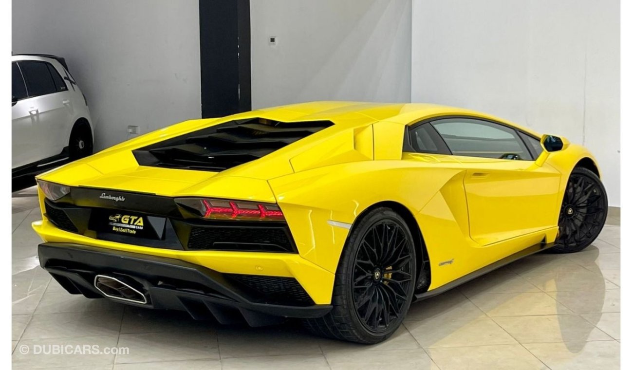 لمبرجيني أفينتادور 2018 Lamborghini Aventador S , Full Agency History, Warranty, GCC