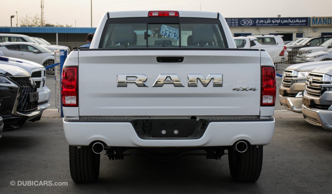 RAM 1500 5.7 - DOUBLE CABIN