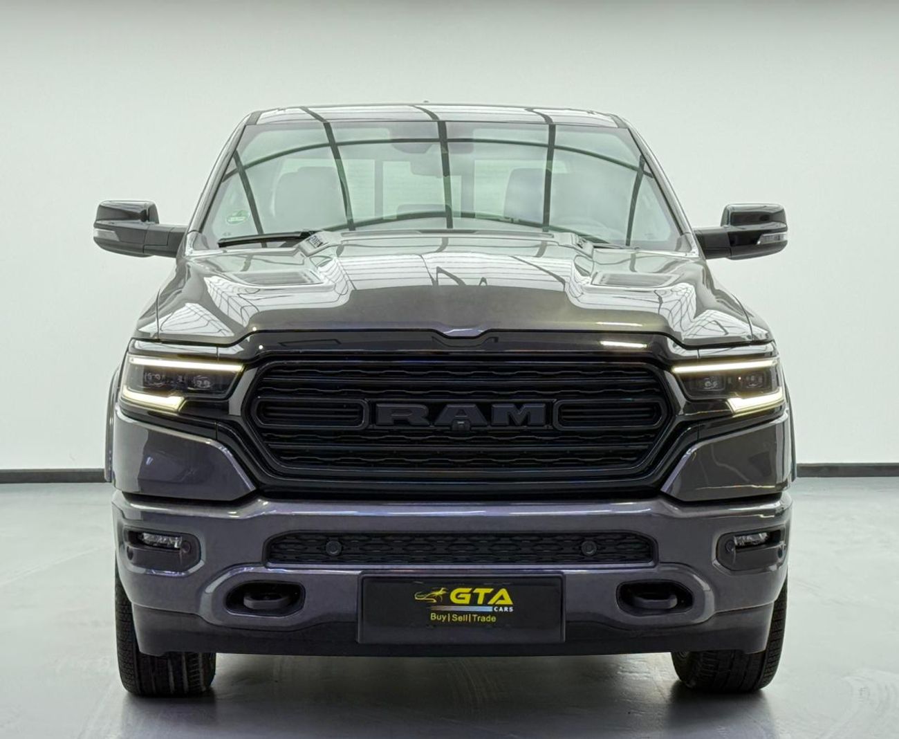 RAM 1500 Limited Crew Cab 5.7L 2024 Dodge RAM Limited 4x4, 1 Year Unlimited Km Warranty, Excellent Condition