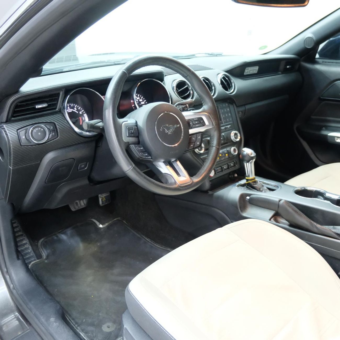 فورد موستانج Ford Mustang Soft Top Convertible 2015