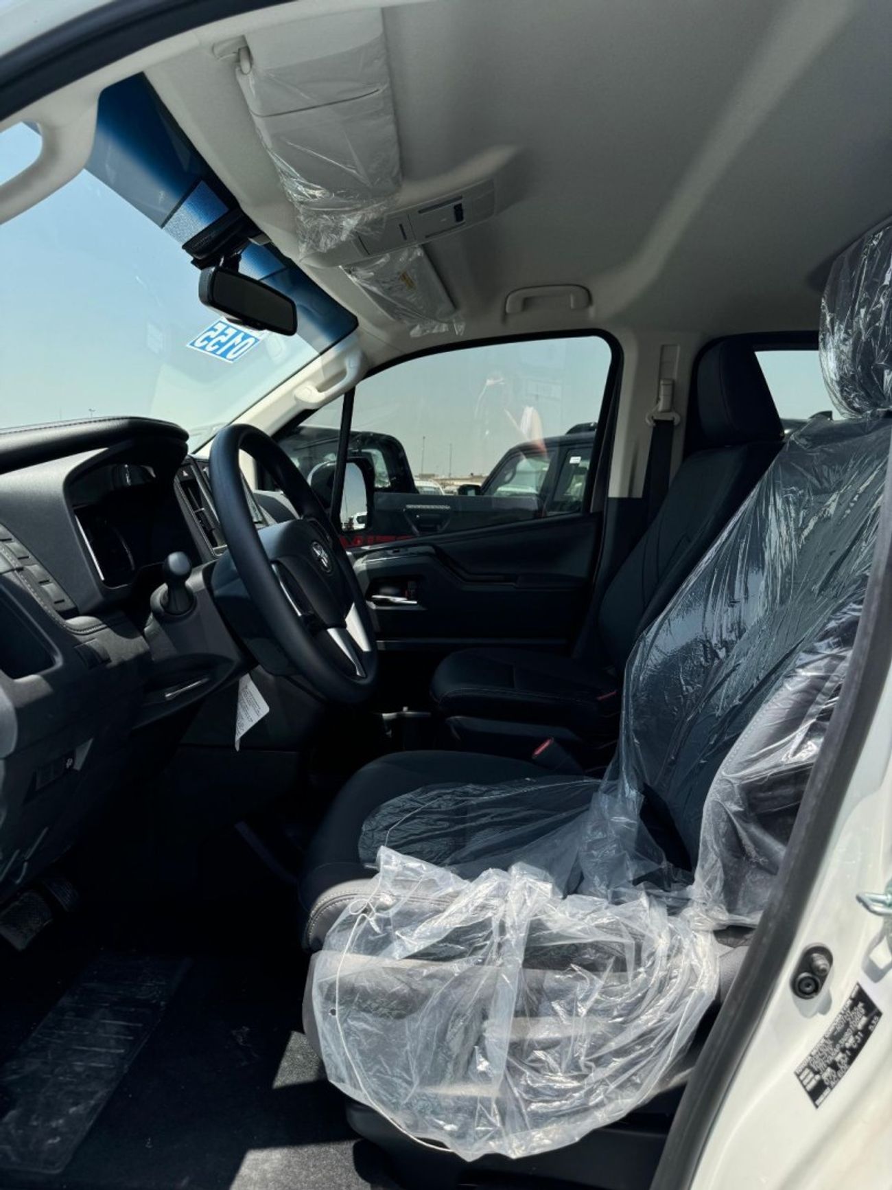 Toyota Granvia Toyota Granvia 2.8L Turbo Diesel!!! 2022 Best price for export!!!