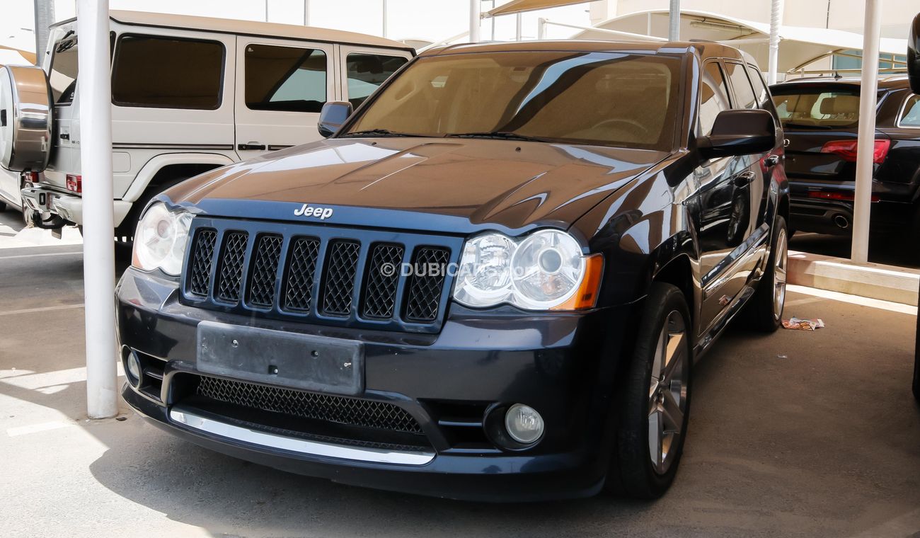 Jeep Grand Cherokee SRT8