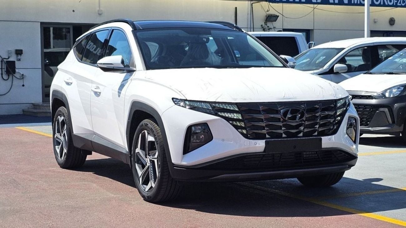 Hyundai Tucson Hyundai Tuscon 1600cc PETROL MO 4X2 WITH PANORAMIC SUNROOF (EXPORT ONLY)