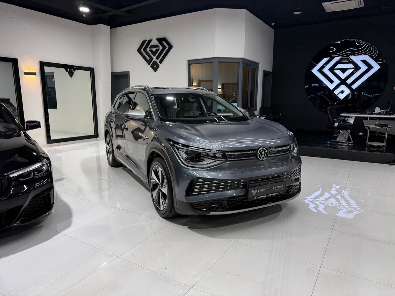 Volkswagen ID.6 Top Option, for UAE Registration