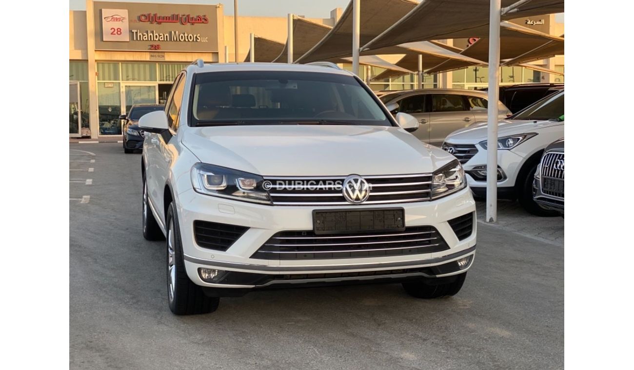 Volkswagen Touareg TOUREQ SEL UNDER WARRANTY FROM AGENCY ORIGINAL PAINT