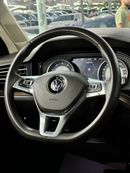 Volkswagen Touareg SE Volkswagen touareg Model 2018 GCC SPECS ORIGINAL paint no accident