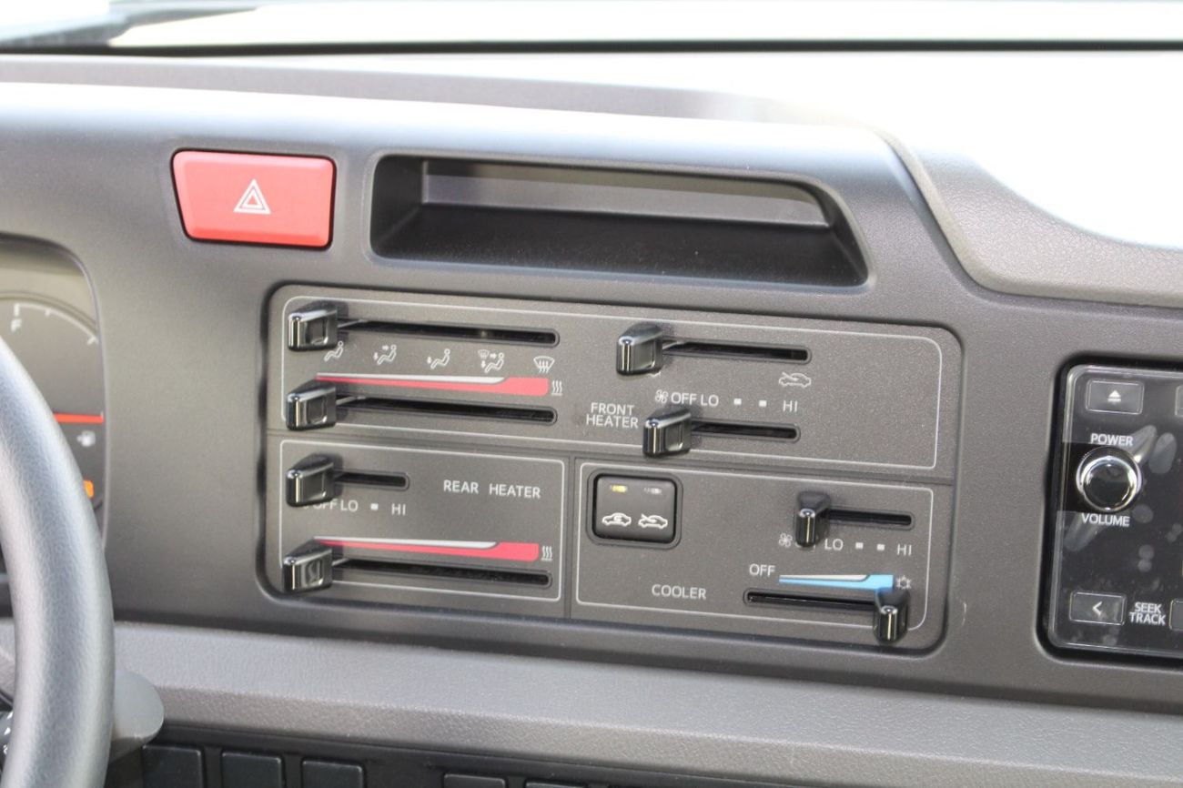 Toyota Coaster 2.7L (23-Seater)