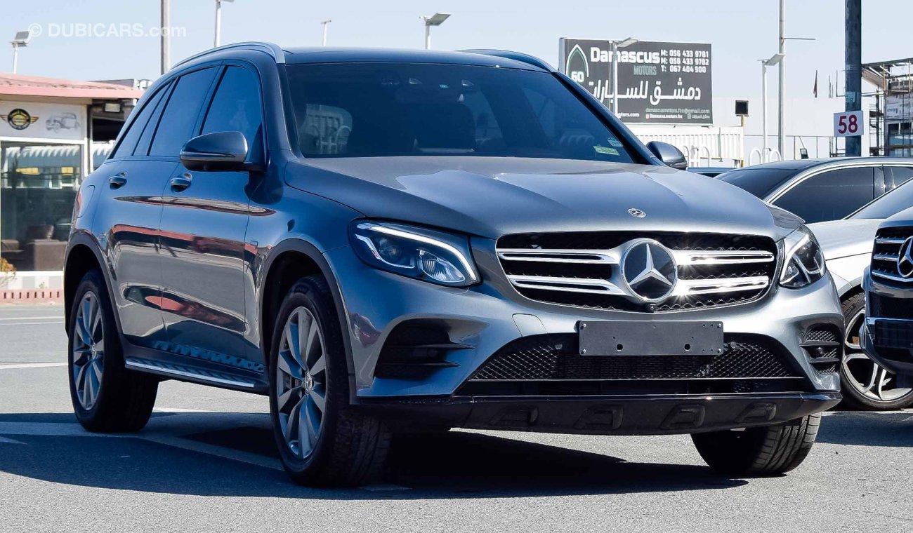 مرسيدس بنز GLC 350 هايبرد وارد اليابان فول أوبشن قابل للتصدير للسعودية