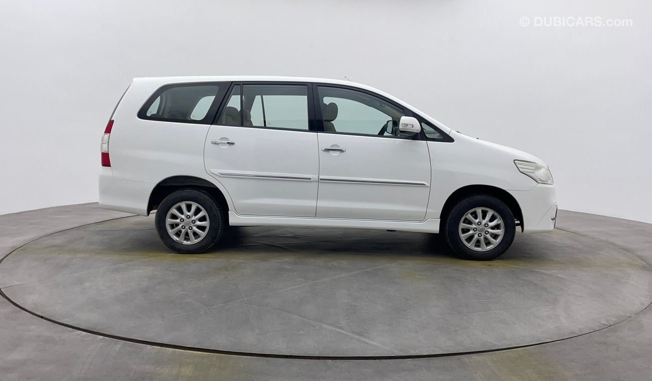 Toyota Innova SE+ 2.7 2700