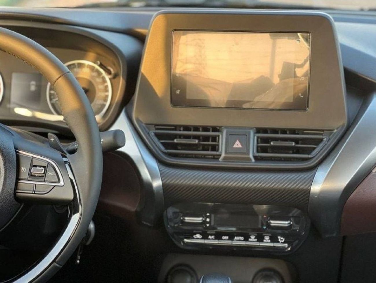 سوزوكي فرونكس GL 1.5L HYBRID A/T // 2024 // خيار وسط مع نظام تثبيت السرعة، كاميرا خلفية // عرض خاص // من FORMULA A