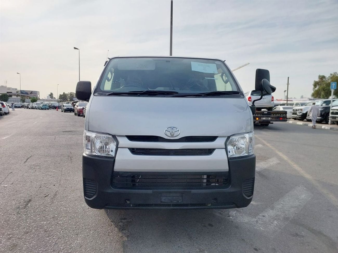 Toyota Hiace (RAMADAN OFFER) TOYOTA HIACE VAN RHD 2014 MODEL 3.0 L DIESEL AUTOMATIC(PM14281)