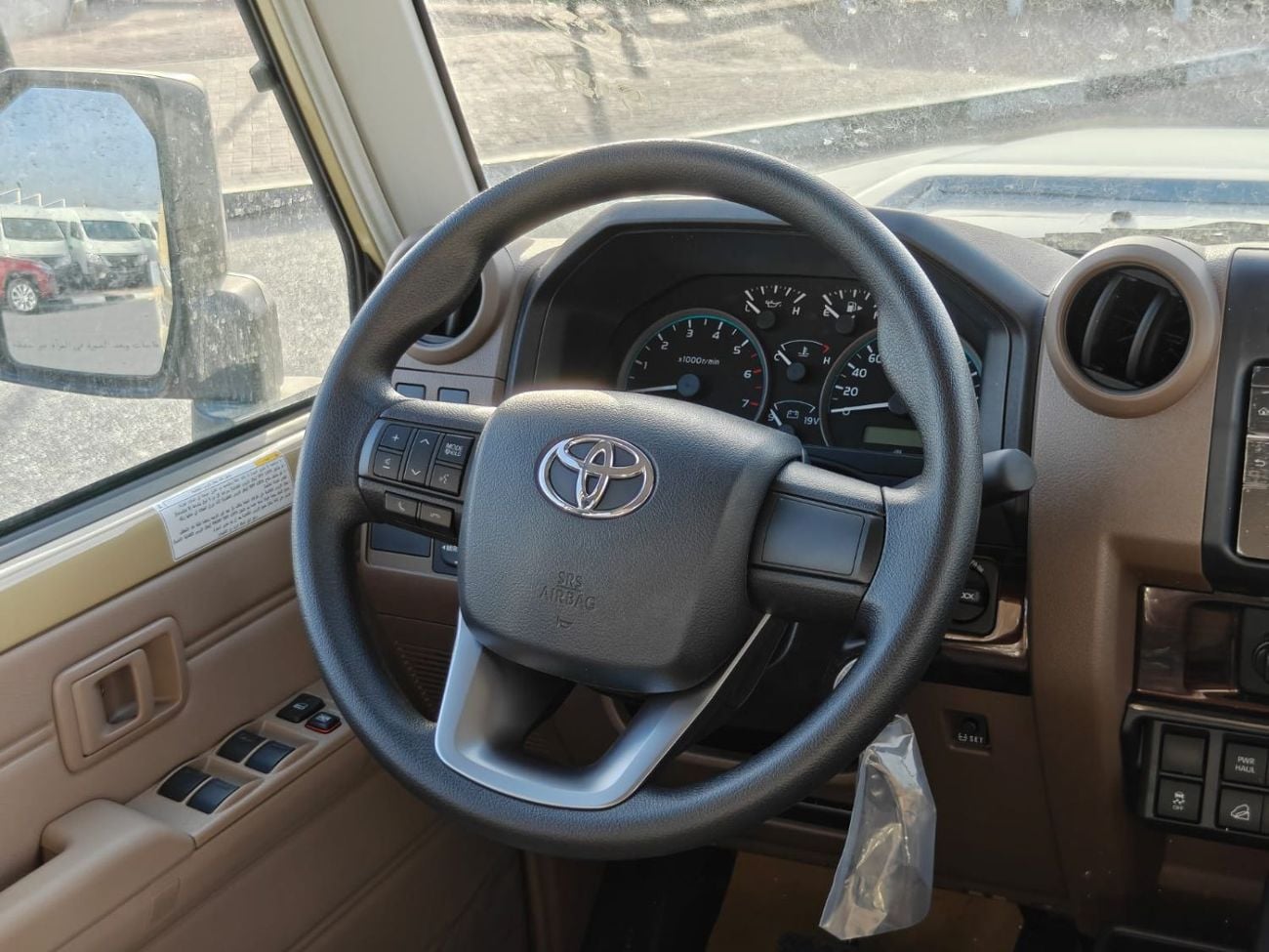تويوتا لاند كروزر بيك آب 2026 TOYOTA LC 79 PICKUP 4L PETROL DOUBLE CABIN AT