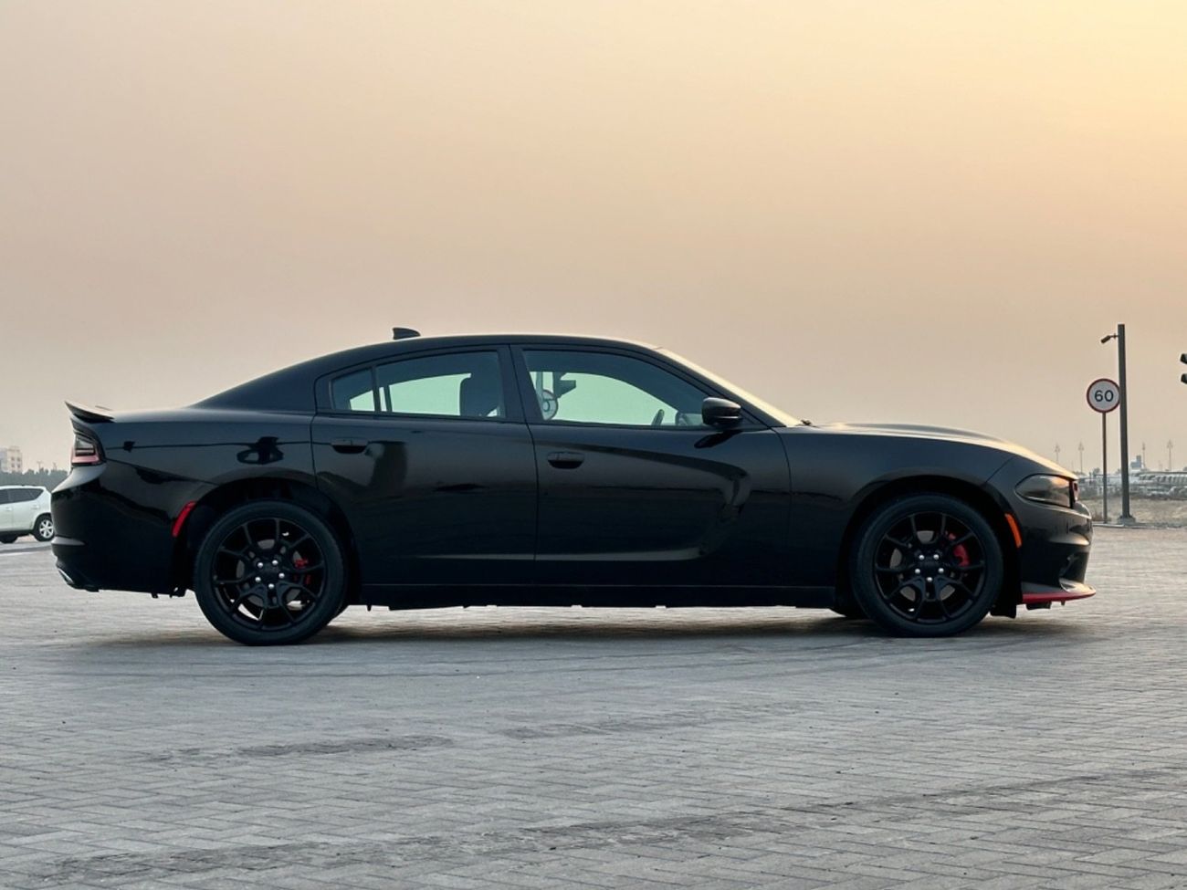 Dodge Charger SXT Mid 3.6L