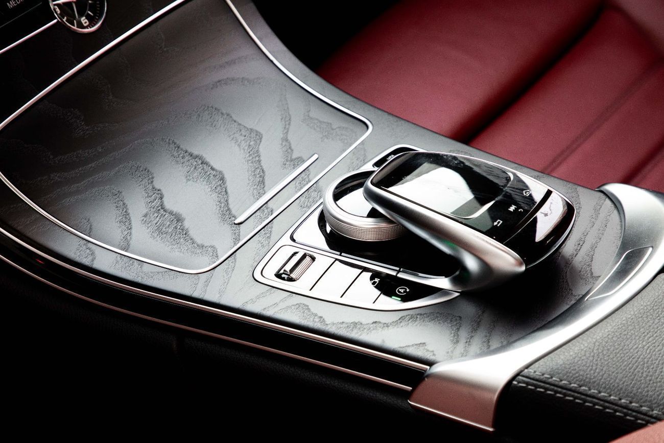 مرسيدس بنز C 200 C 200 | 2,389 P.M | 0% Downpayment | AMG KIT | Pristine Condition!