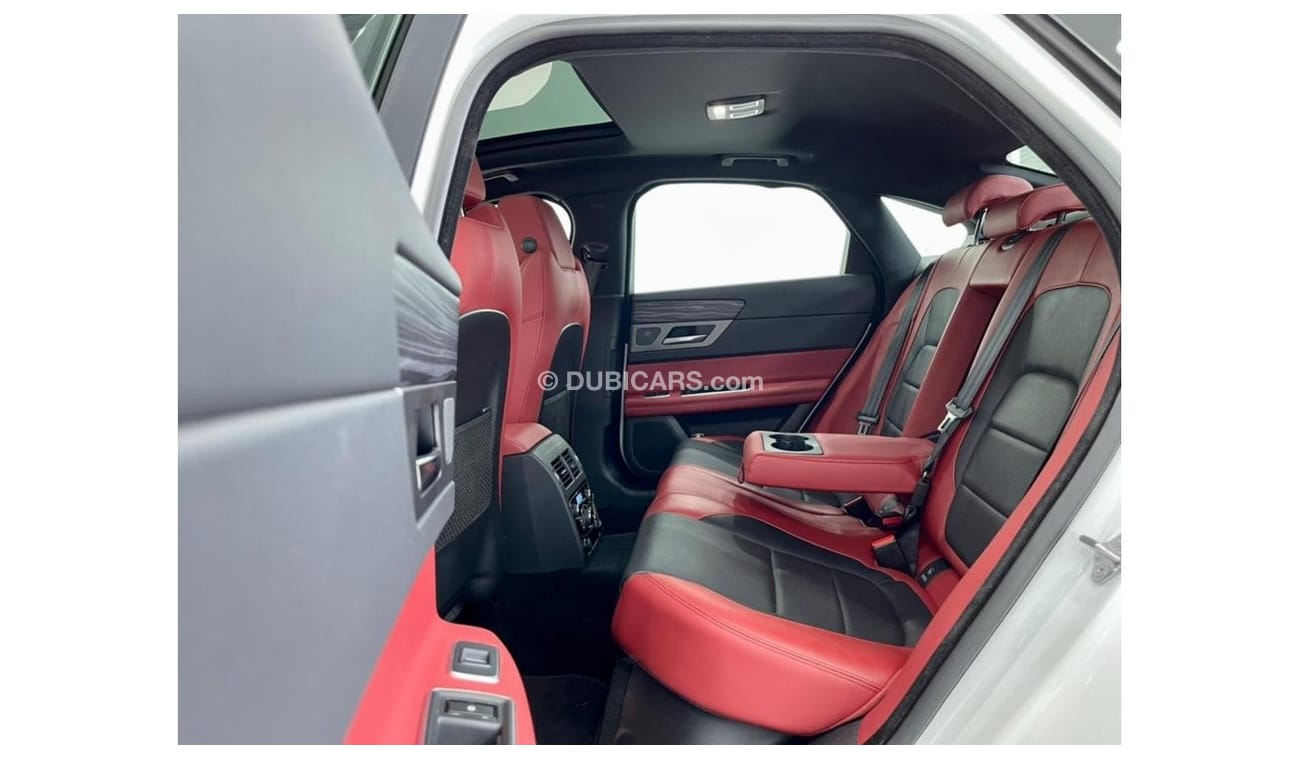 Jaguar XF S S 2018 Jaguar XF S V6, 2023 Jaguar Warranty + Service Package, Very Low KMs, GCC