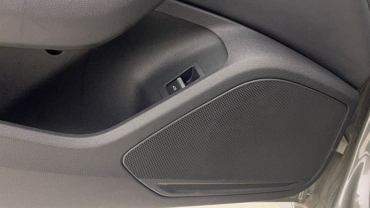 أودي A4 35 TFSI S LINE 2 | بدون دفعة مقدمة | اختبار القيادة في المنزل