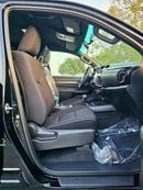 Toyota Hilux SR5 ADVENTURE / 4.0L V6 PETROL / 360 CAMERA / FR & REAR PARKING SENSOR / AUTO A.C (CODE # HADVKW)