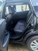 Toyota Corolla Cross 2.0L Hyb Corolla Cross LED lights Radar Full Options