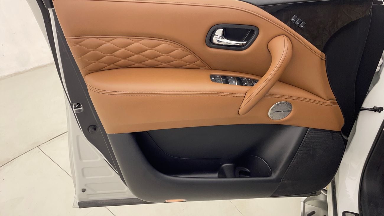 Infiniti QX80 Luxe 7st 5.6L 2023 LUXE | AED 2360/Month | 0 DP | 30 Day Return | Warranty | Service History