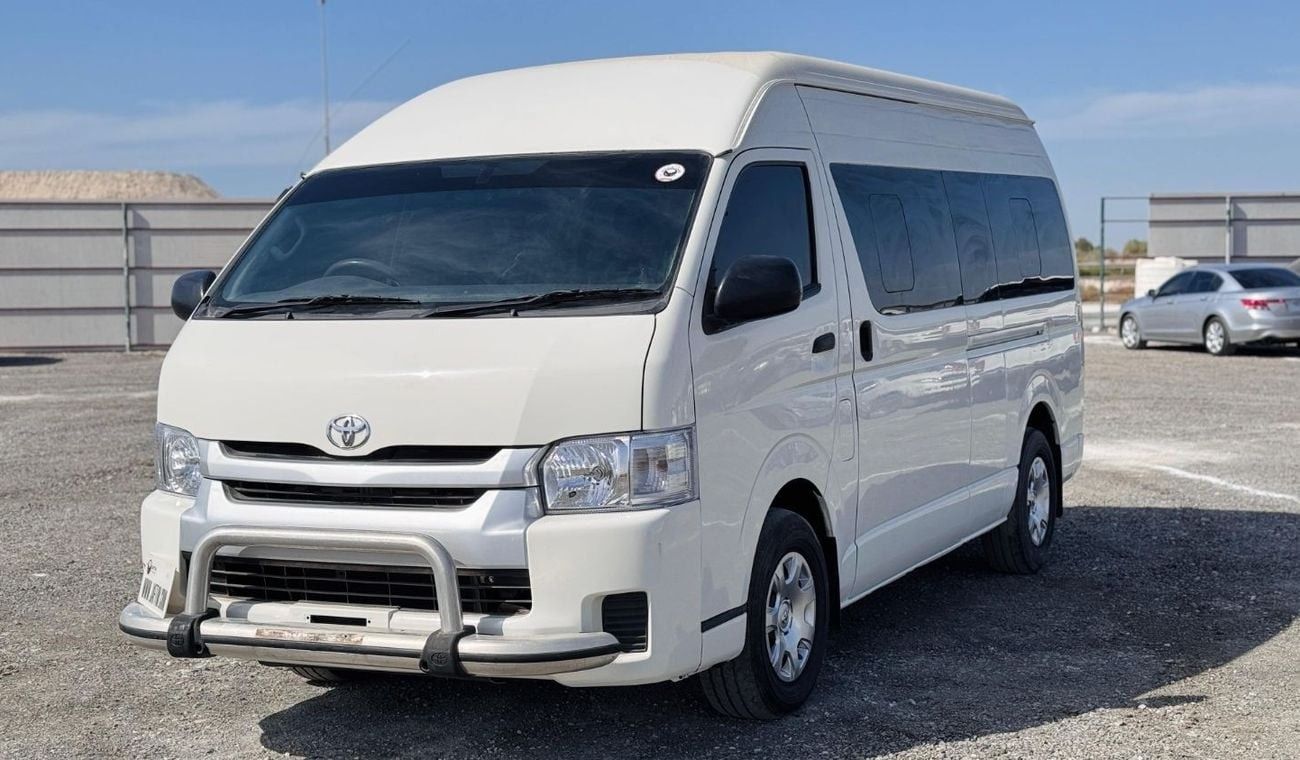 Toyota Hiace EXCELLENT CONDITION | NUDGE BAR | RHD | 2017 | 3.0L DIESEL ENGINE | MANUAL TRANMISSION | 14 SEATERS