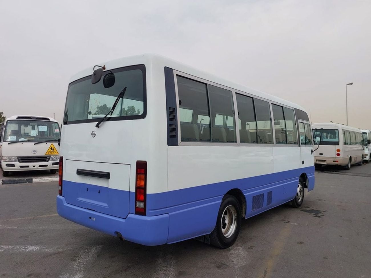 Nissan Civilian NISSAN CIVILIAN BUS RHD 2003 MODEL 4.1 L DIESEL AUTOMATIC(PM20323)