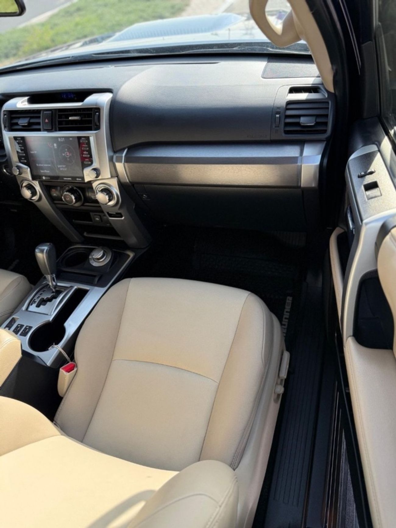 Toyota 4Runner SR5 premium upgrade version