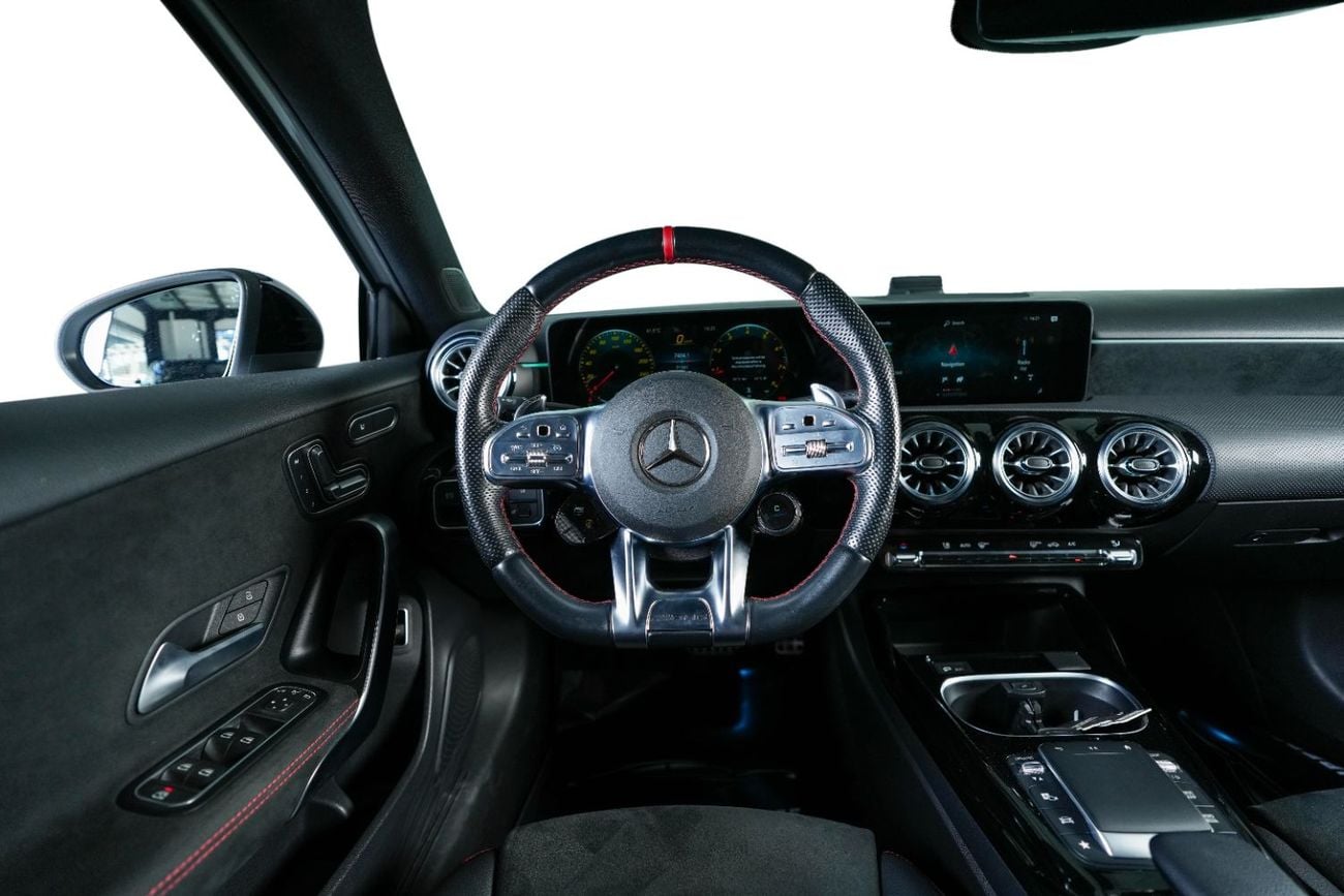 مرسيدس بنز A 35 AMG 4MATIC PREMIUM 4MATIC