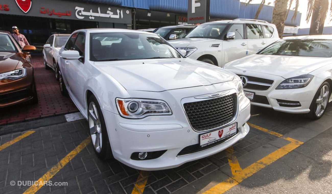 Chrysler 300C SRT8