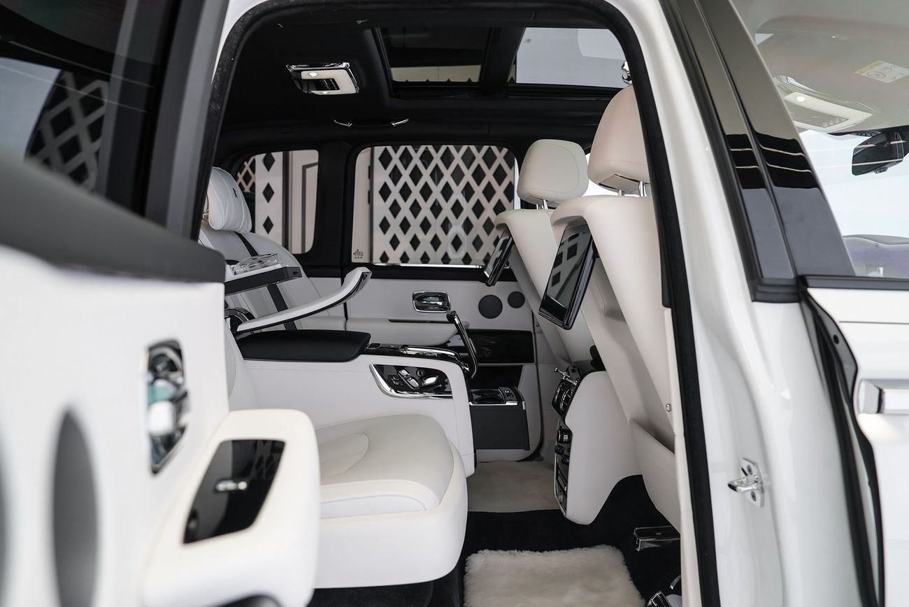 Rolls-Royce Cullinan Rolls Royce Cullinan