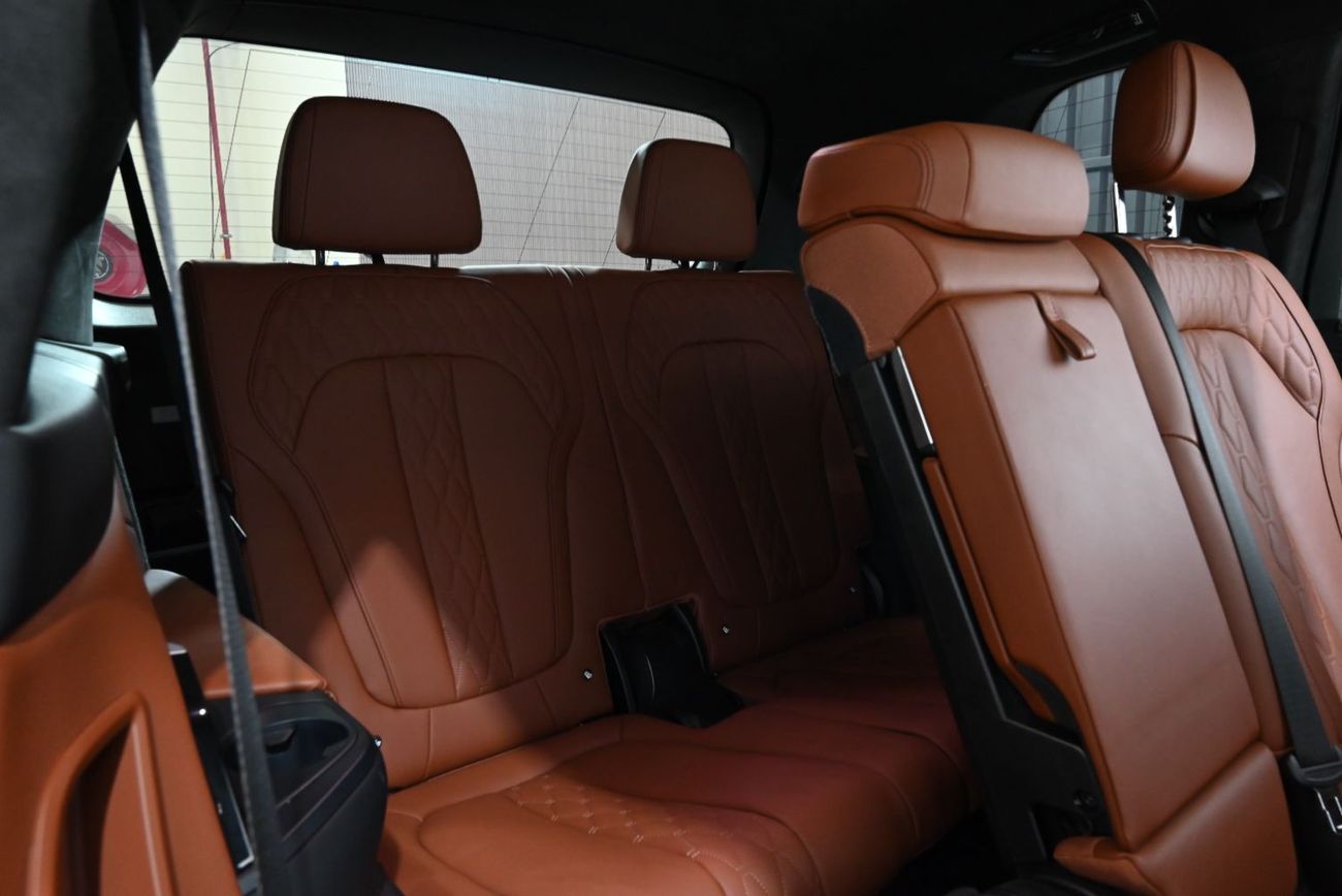 BMW X7 XDRIVE40I M SPORT 2022 BMW X7 xDrive40i M-Sport,1/2027 BMW Warranty And Service Pack, BMW Service History, GCC