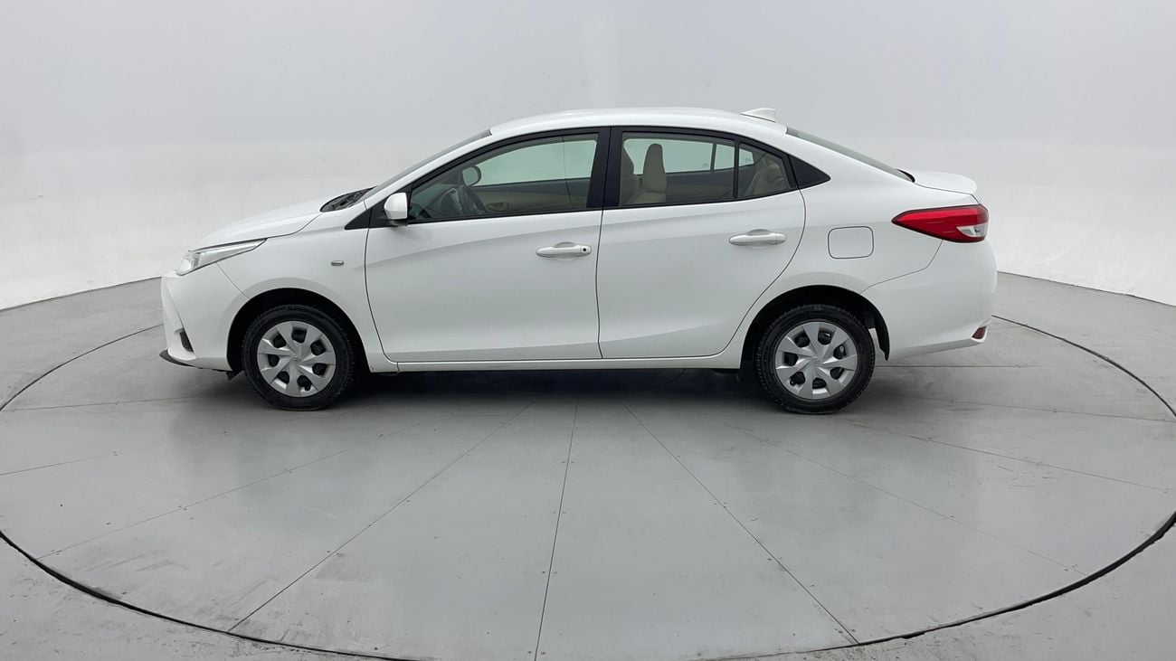 تويوتا يارس SE 1.5 | بدون دفعة مقدمة | اختبار قيادة مجاني للمنزل