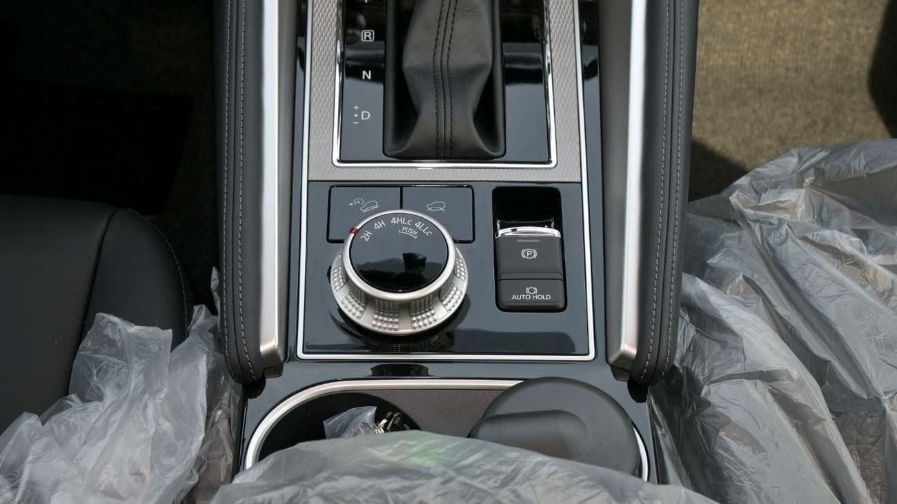 Mitsubishi Montero Sport Brand New Montero Sport 2025 Export 3.0L 4WD Petrol|White/Black|MONTEROSPORT-GLS-PREM-25|